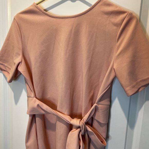 Shein Pink Short Sleeve Blouse Size Medium - Picture 6 of 9